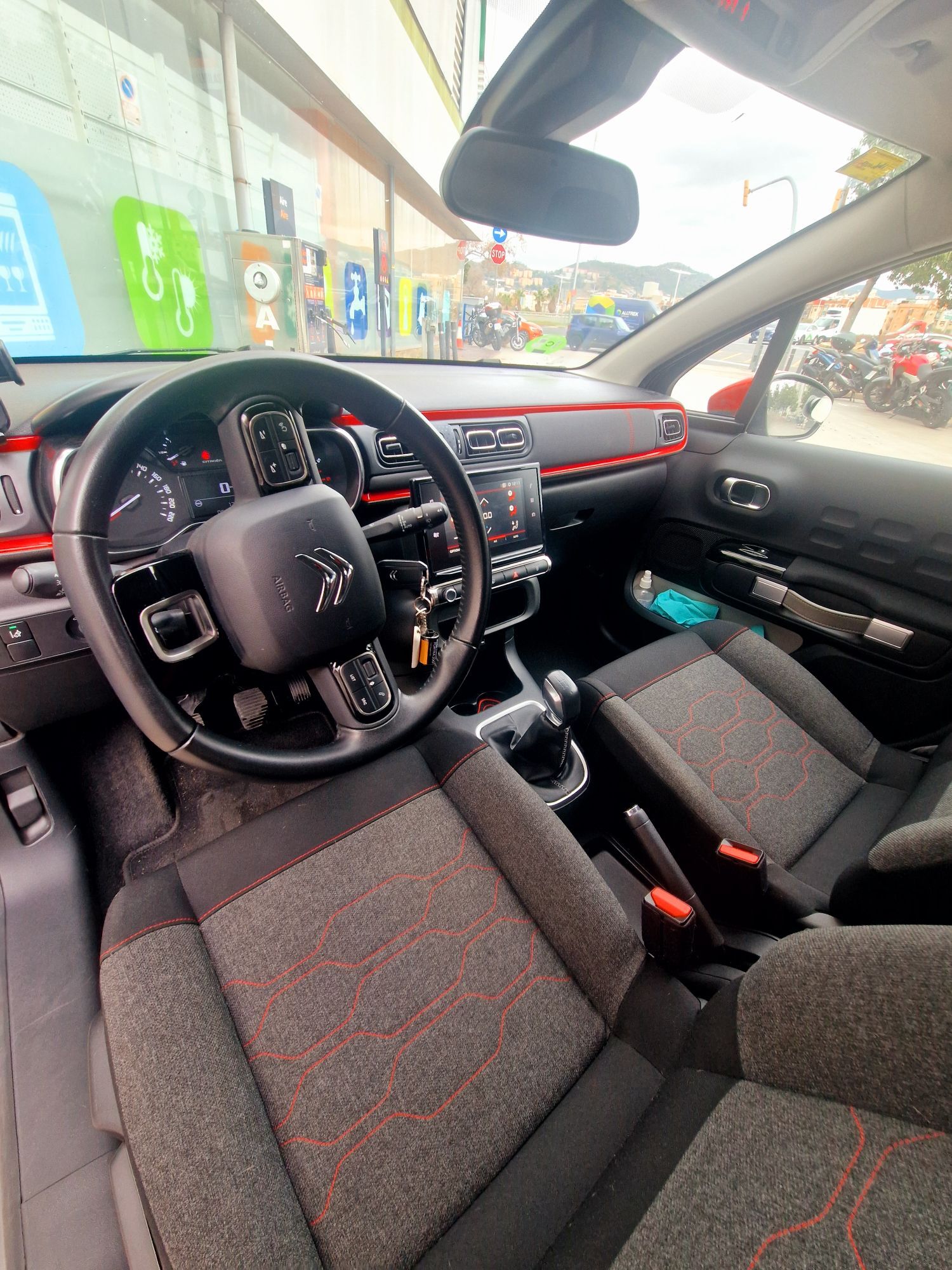 Foto del CITROEN C3 1.2 PureTech S&S Shine 110