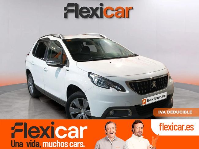 PEUGEOT 2008 (Style 1.2L PureTech 81KW (110CV) S&S) en Barcelona