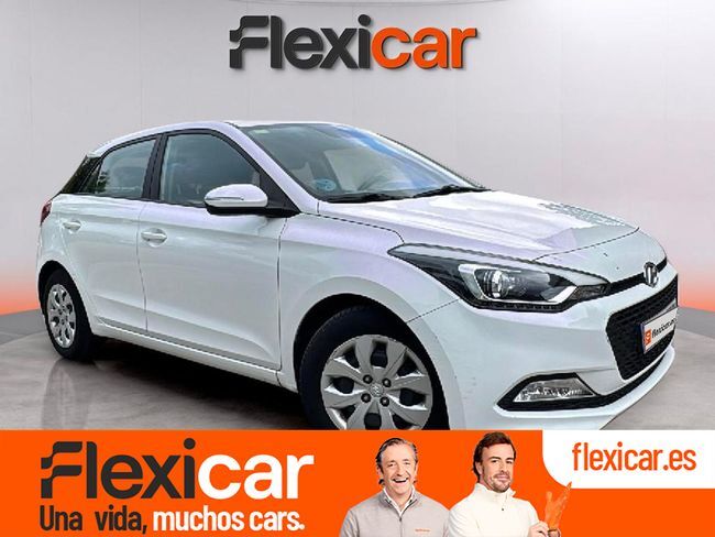 HYUNDAI i20 (1.0 TGDI 74kW (100CV) Klass) en Barcelona