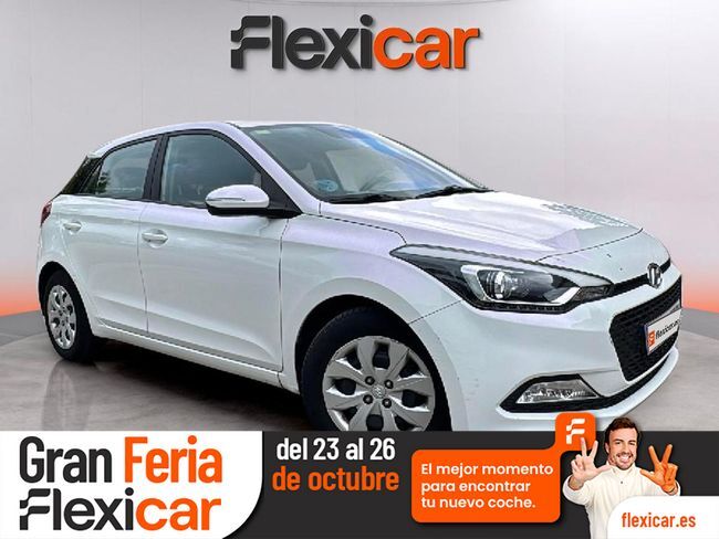 HYUNDAI i20 (1.0 TGDI 74kW (100CV) Klass) en Barcelona