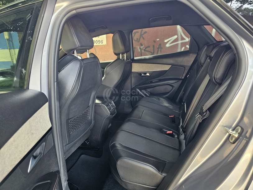 Foto del PEUGEOT 3008 HYB PHEV 180 Active Pack e-EAT8