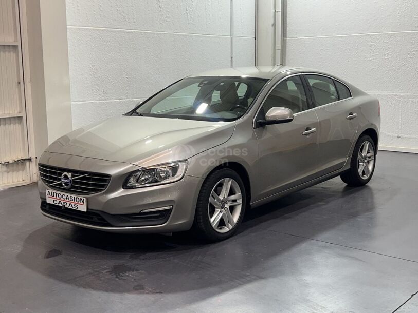 Foto del VOLVO S60 D3 Momentum Aut.