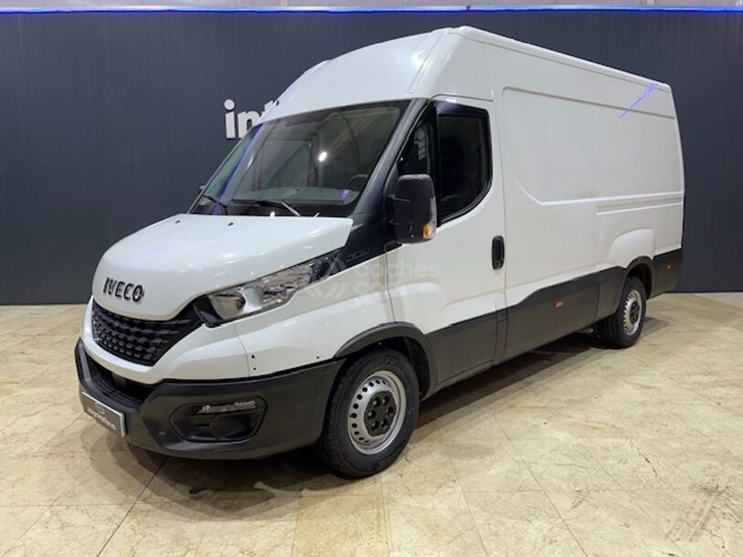 Foto del IVECO Daily Furgón 35S16 V 3520 H2 10.8 156