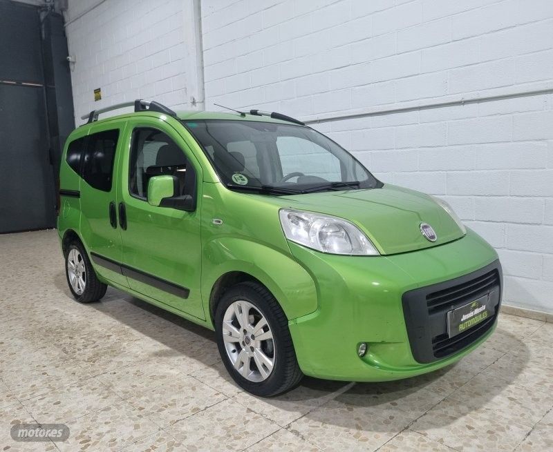 FIAT Qubo (Fiorino QUBO 1.3Mjt Trekking 95) en Sevilla