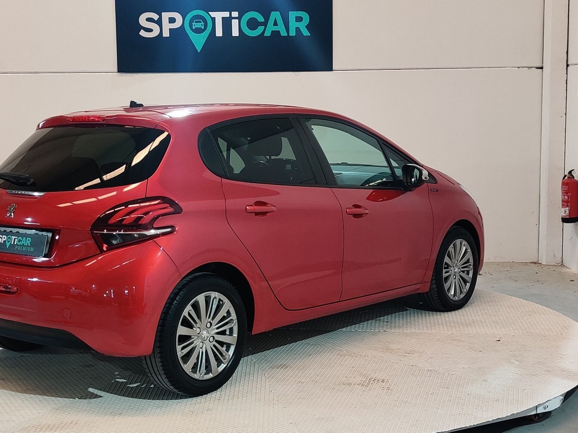Imagen de PEUGEOT 208