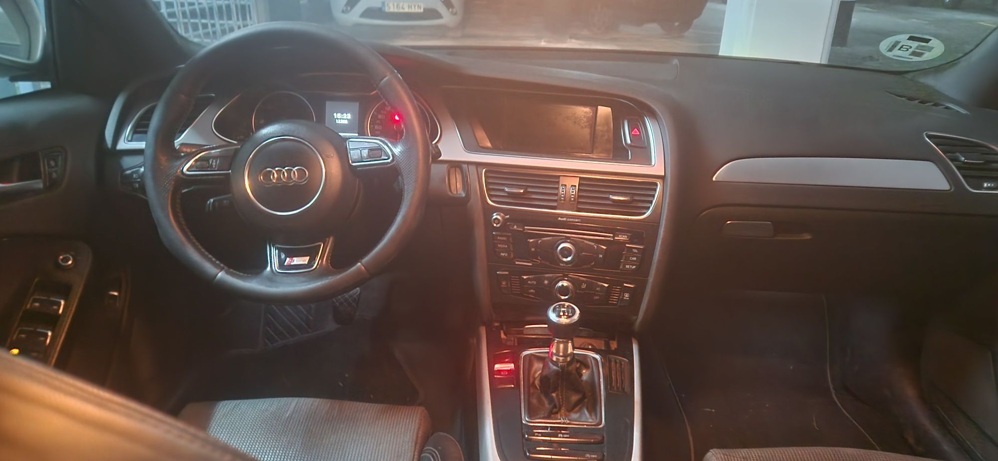 Foto del AUDI A4 2.0TDI Multitronic DPF 143