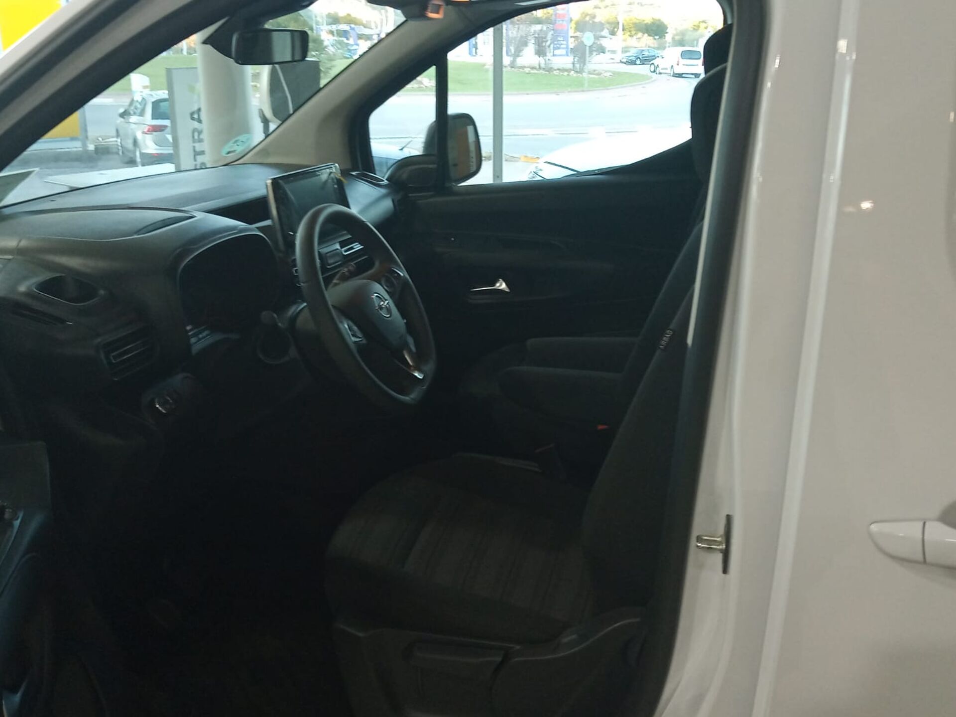 Imagen 2 de OPEL Combo