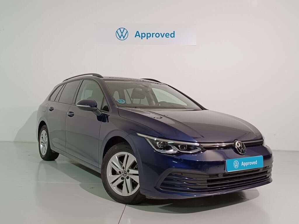 VOLKSWAGEN Golf Variant 1.5 eTSI Life DSG 110kW