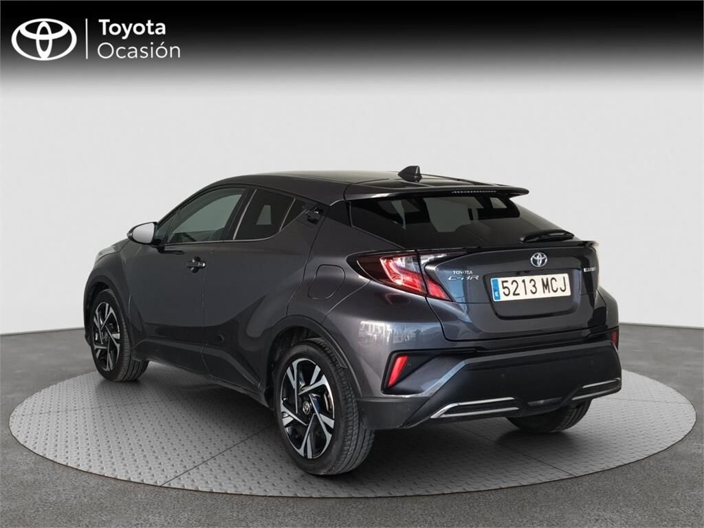 Foto del TOYOTA C-HR 180H Advance