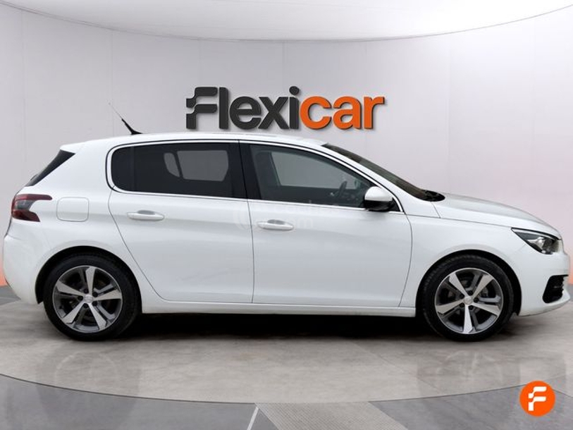 Foto del PEUGEOT 308 1.2 PureTech S&S Access 110