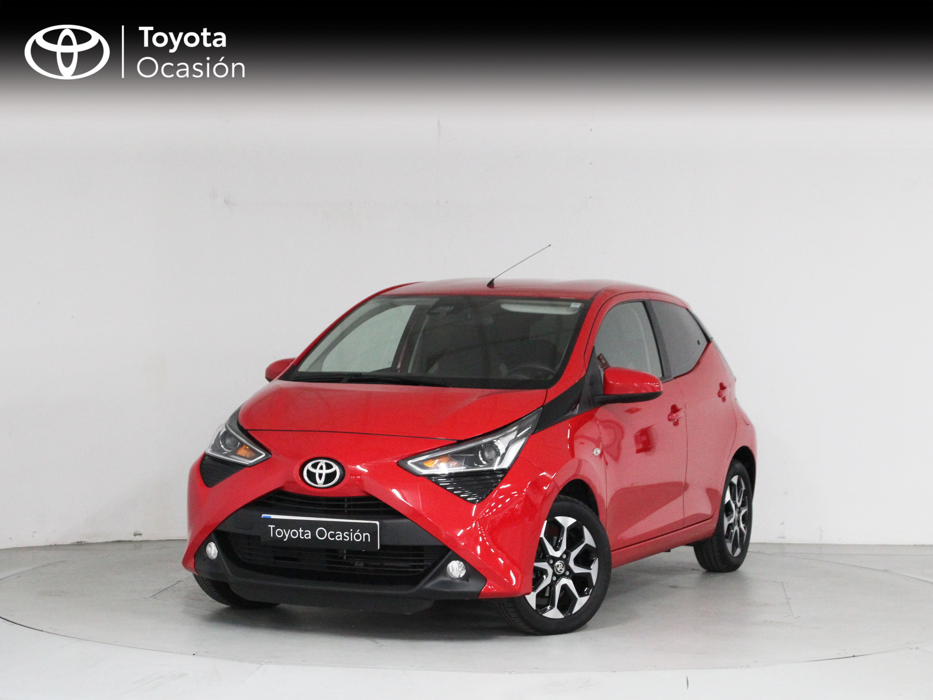TOYOTA Aygo (1.0 70 x-play) en Barcelona