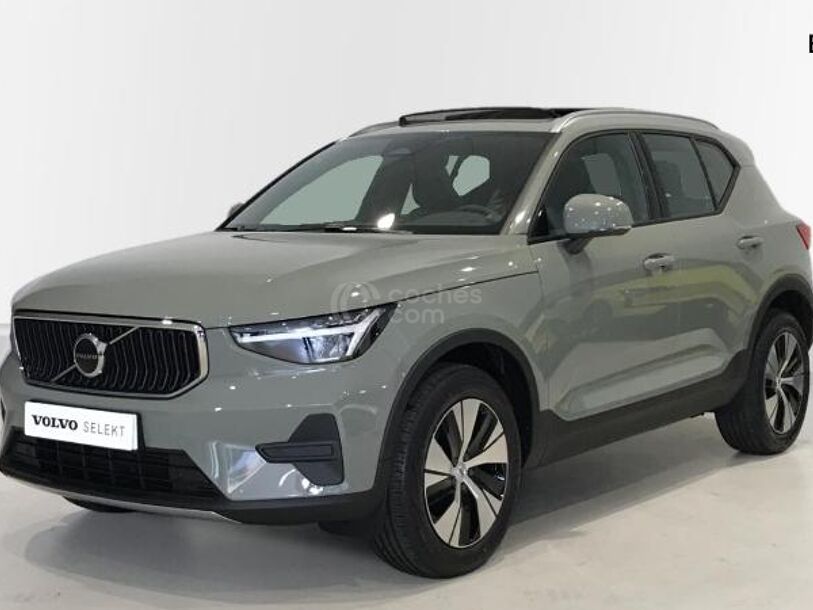 Foto del VOLVO XC40 B3 Plus Dark Aut.