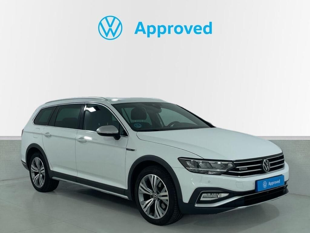 VOLKSWAGEN Passat Alltrack (2.0 TDI 4Motion 147 kW (200 CV) DSG) en Barcelo