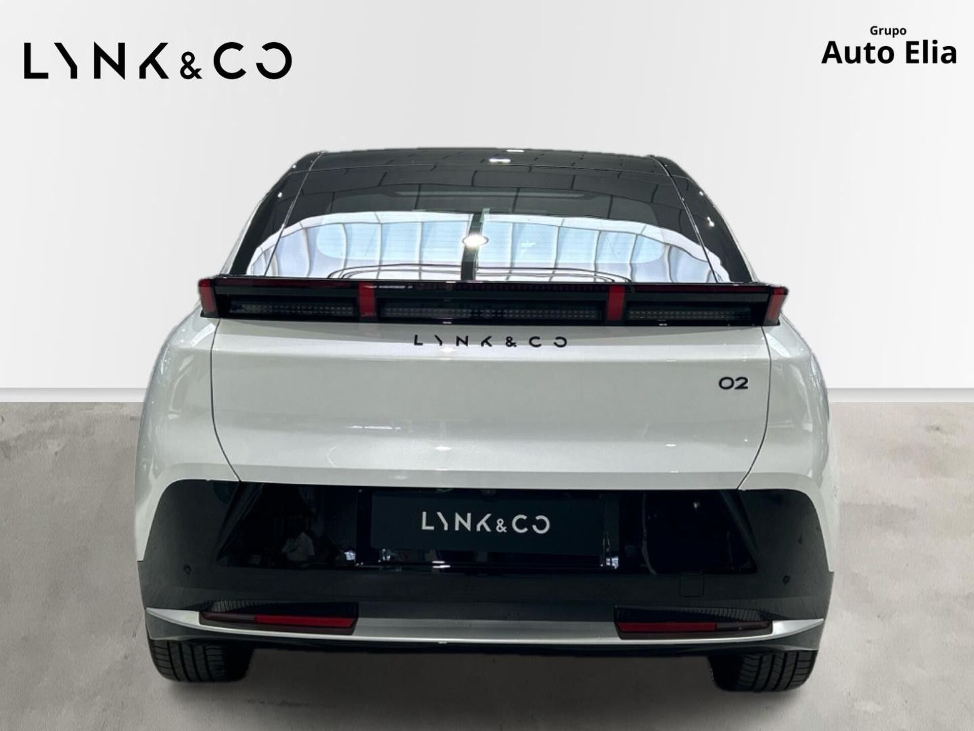 Imagen 2 de LYNK & CO 02