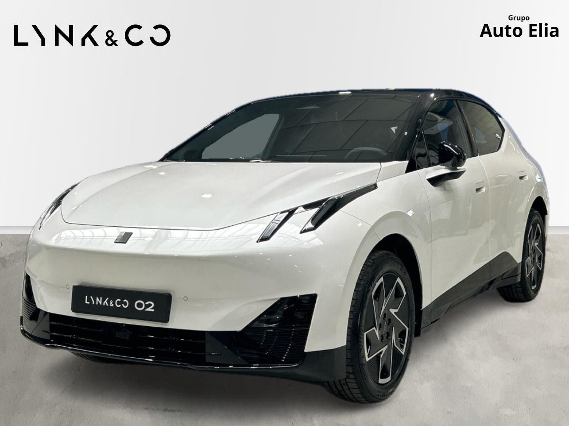 Imagen de LYNK & CO 02