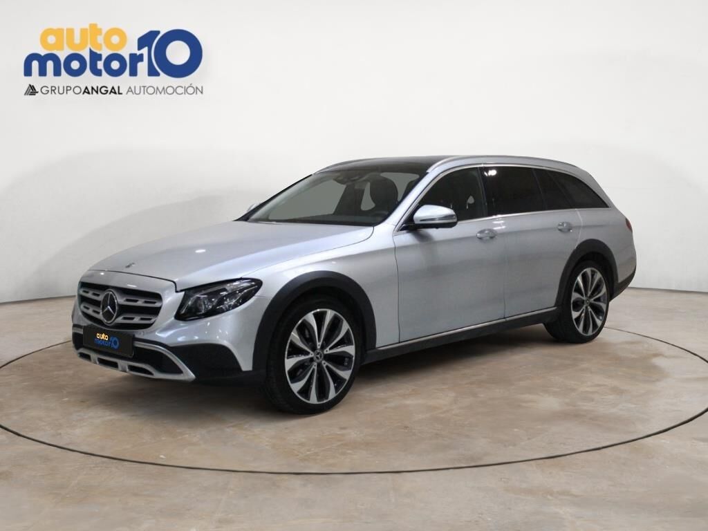 MERCEDES Clase E (E 220 d 4MATIC All-Terrain) en Cádiz