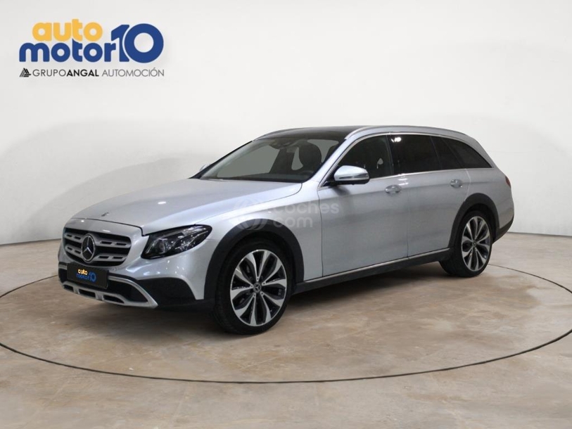 Foto del MERCEDES Clase E E Estate 220d 4Matic All-Terrain 9G-Tronic