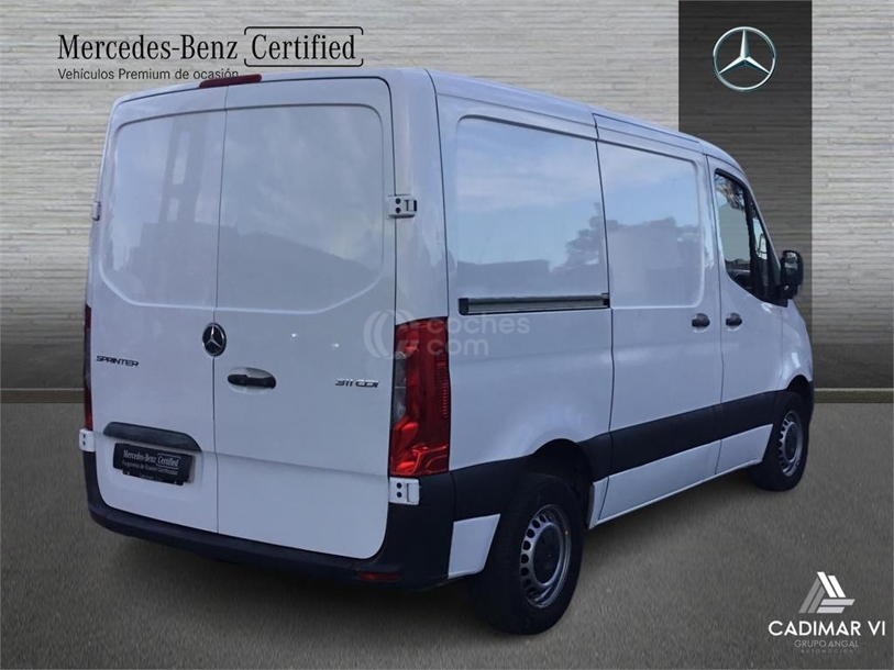 Foto del MERCEDES Sprinter Furgón 311CDI Medio T.E. tD