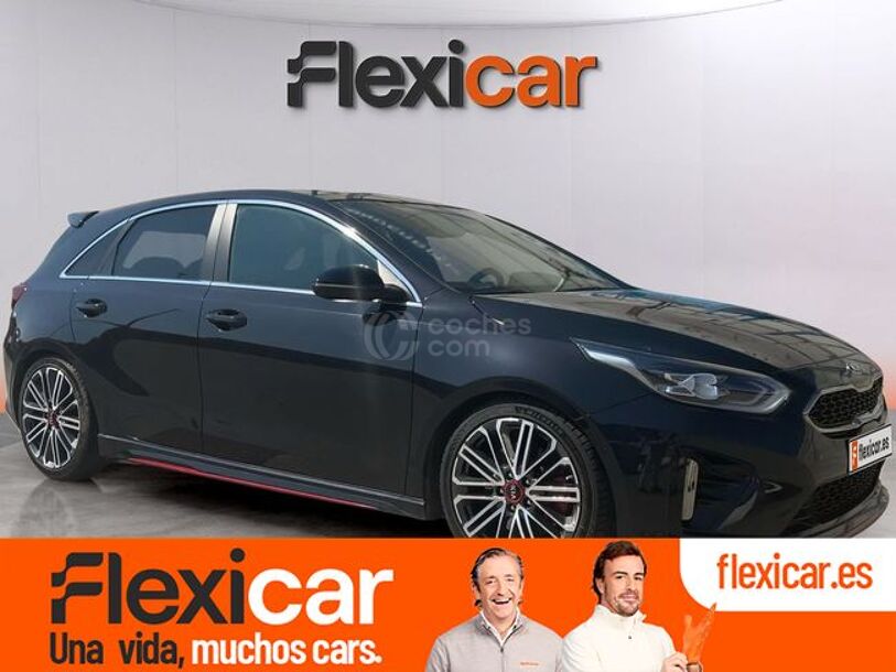 Foto del KIA Ceed 1.6 T-GDI Eco-Dynamics GT DCT 204