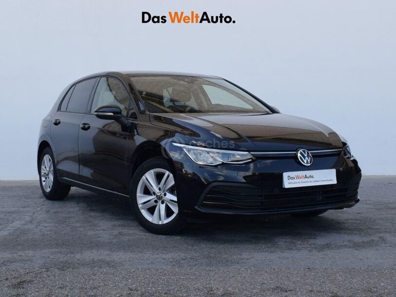 Foto del VOLKSWAGEN Golf 1.0 eTSI Life DSG 81kW