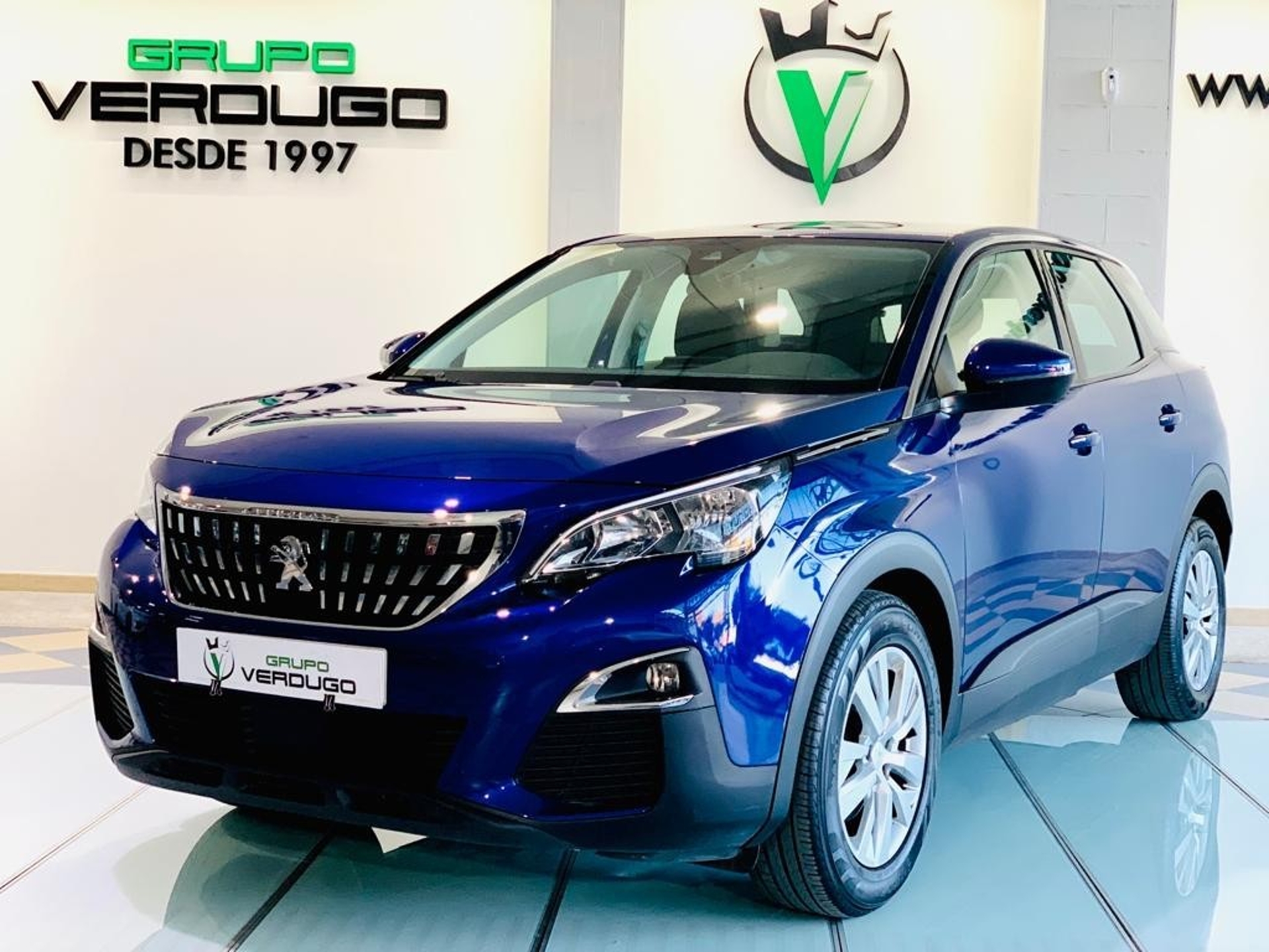 Imagen de PEUGEOT 3008