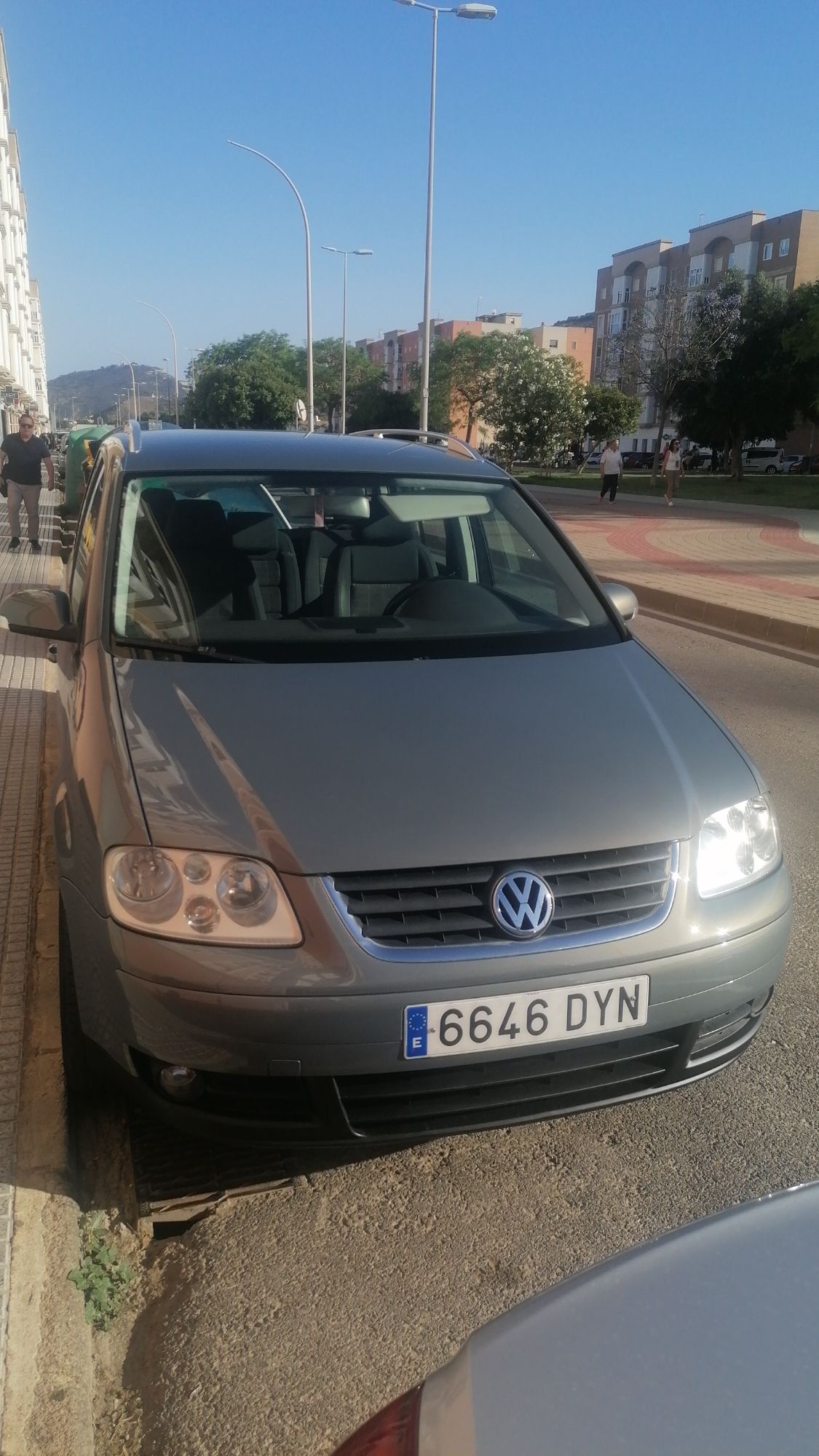 Foto del VOLKSWAGEN Touran 1.9TDI Advance