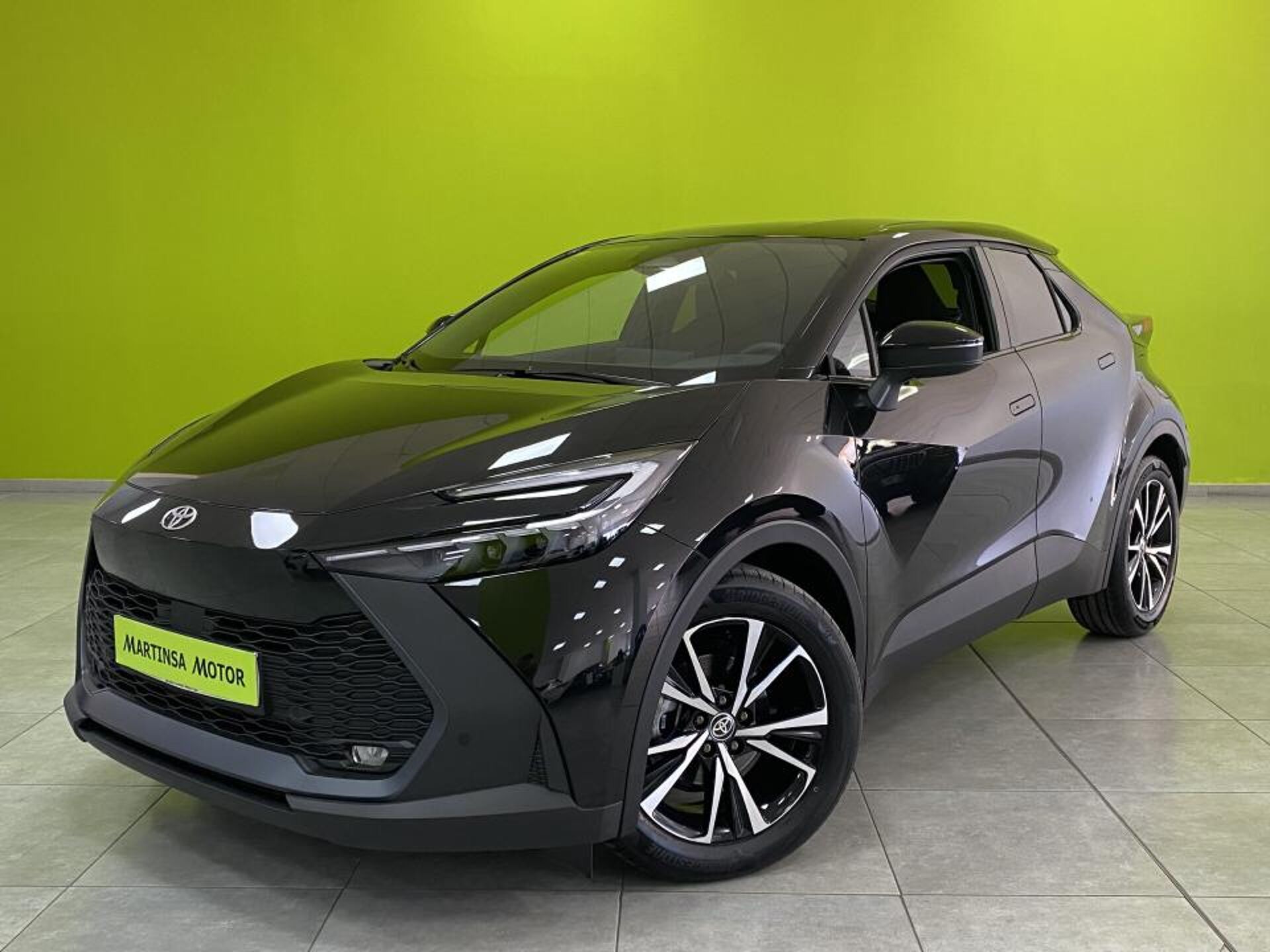 Imagen 1 de TOYOTA C-HR