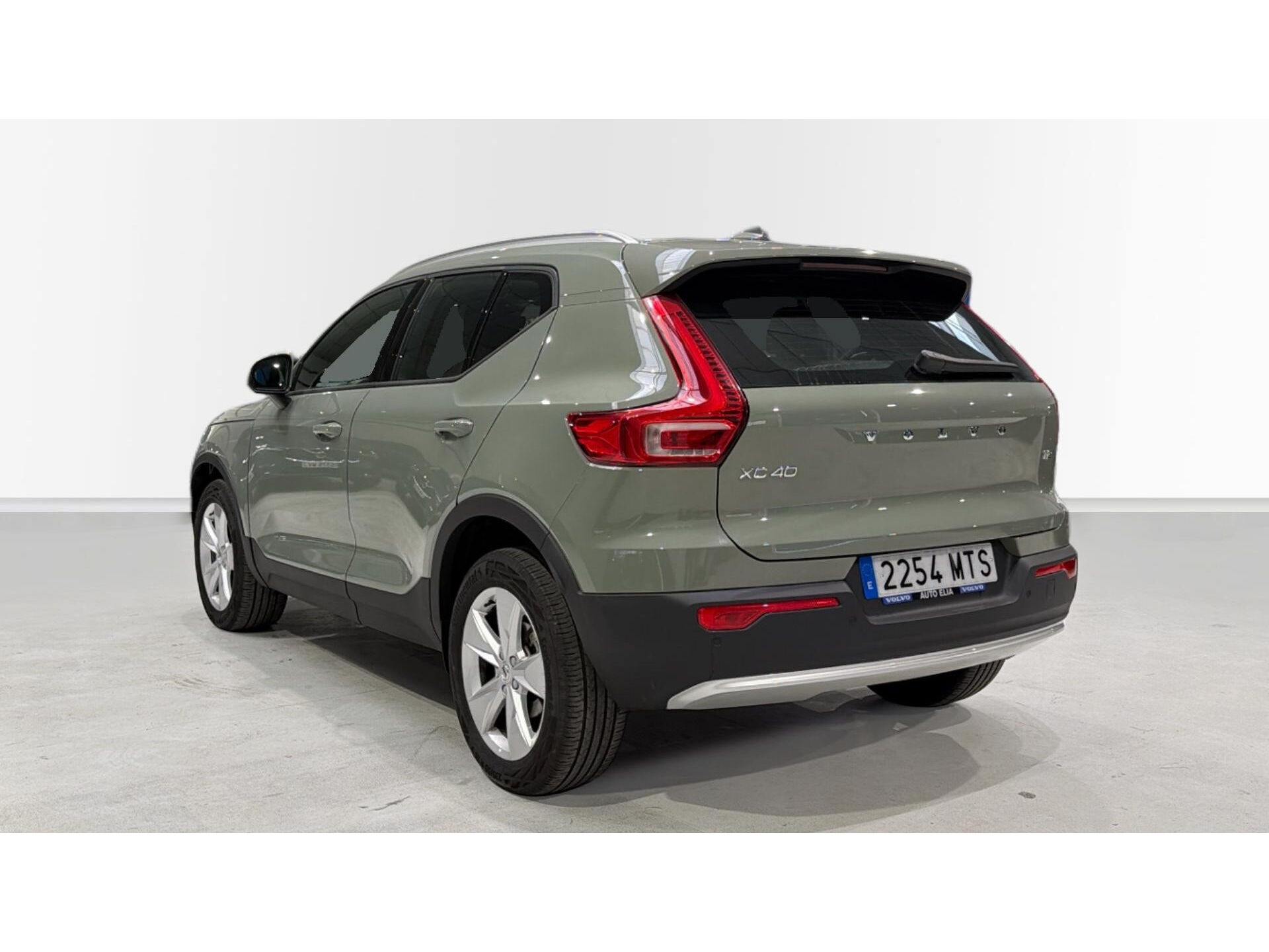 Imagen 2 de VOLVO XC40