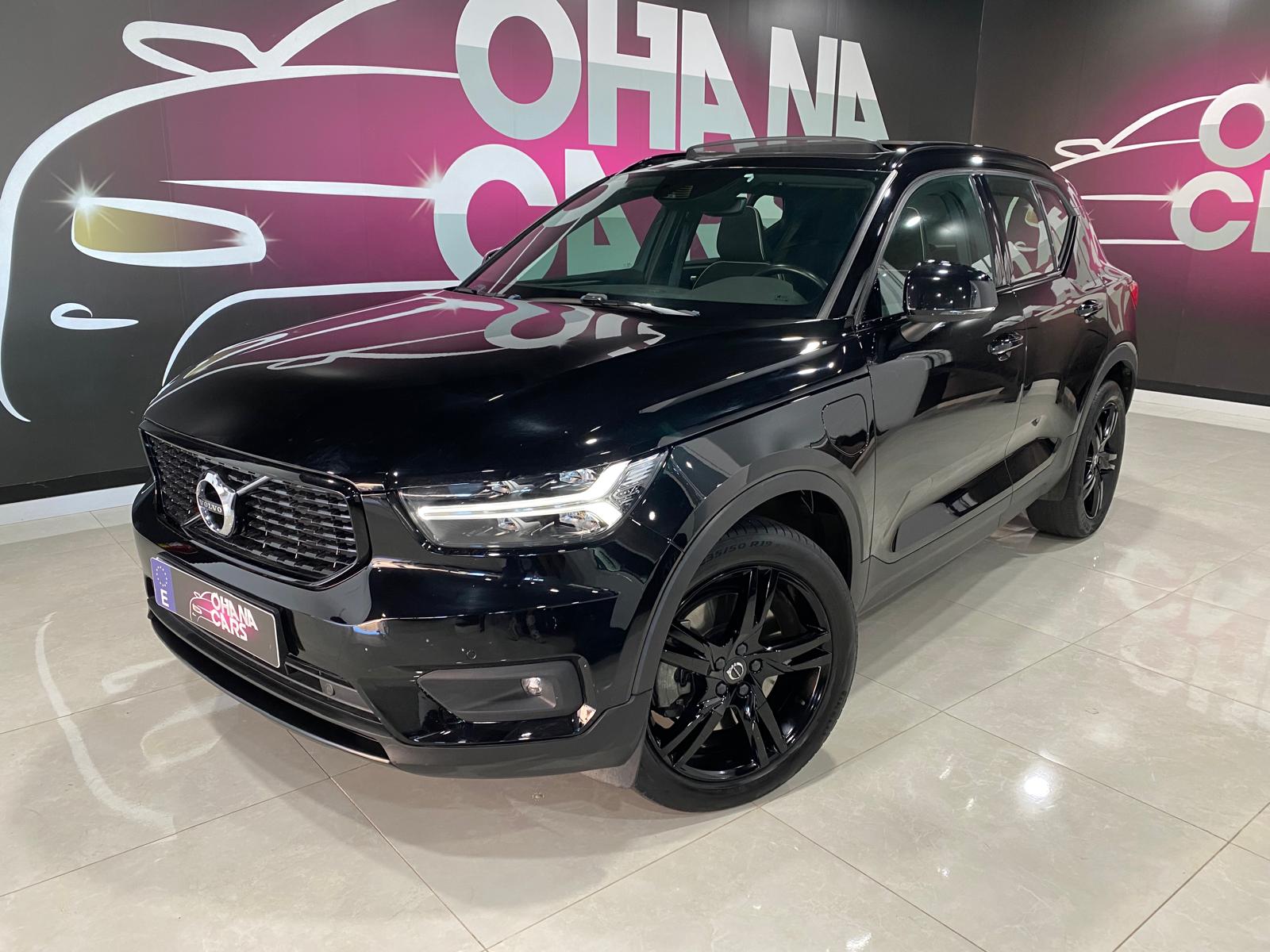 VOLVO XC40 (T4 Recharge R-Design Aut.) en Tenerife