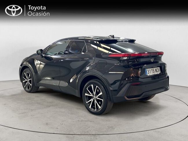 Foto del TOYOTA C-HR 220PH Advance