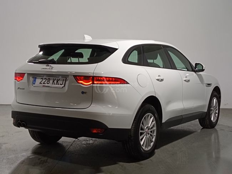 Foto del JAGUAR F-Pace 2.0i4D Pure RWD 163