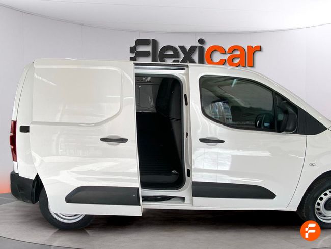Foto del PEUGEOT Partner 1.5BlueHDI S&S Pro Standard 600kg 100