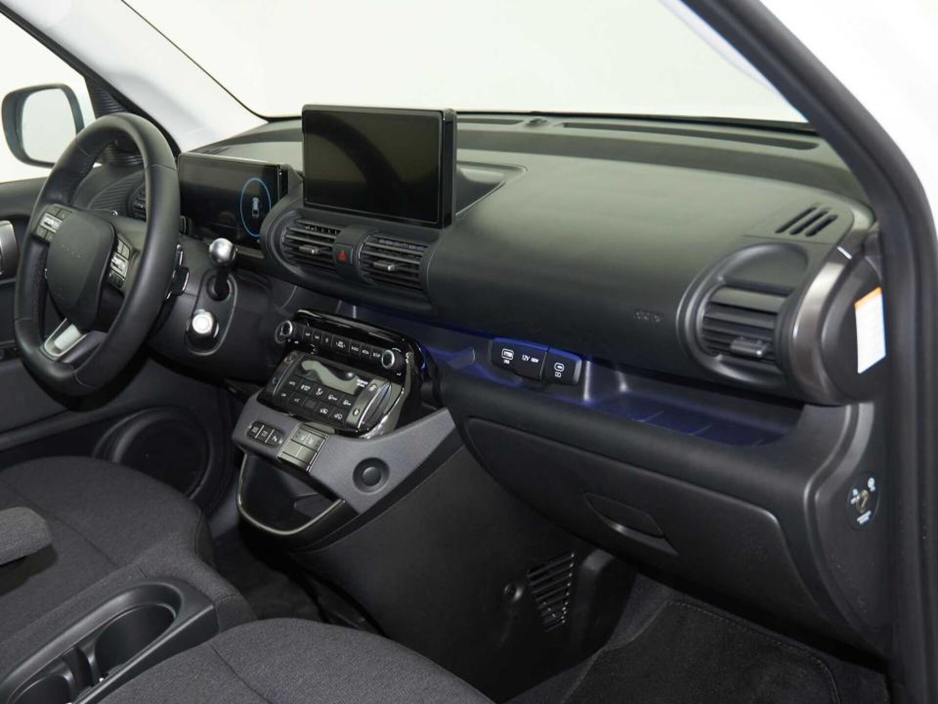 Imagen 3 de HYUNDAI Inster