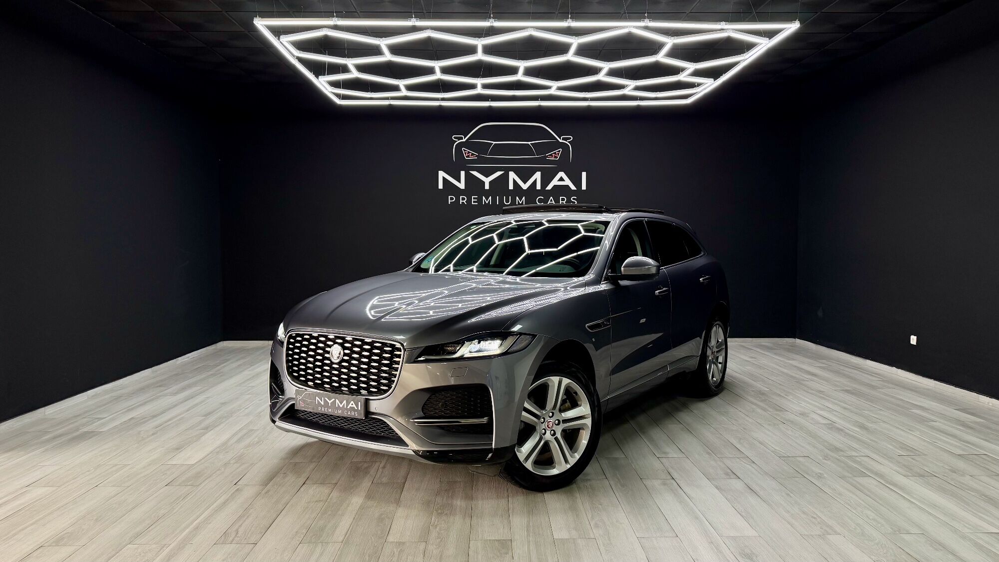 Foto del JAGUAR F-Pace 2.0D l4 MHEV R-Dynamic S Aut. AWD 204