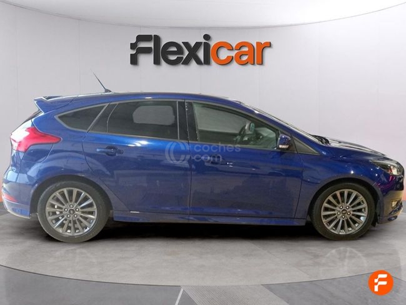 Foto del FORD Focus 1.0 EcoB. ST-Line Black&Red Ed. 125