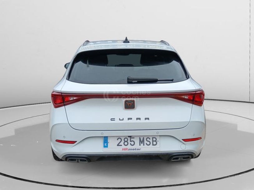 Foto del CUPRA León 1.5 ETSI DSG 110Kw