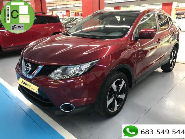 NISSAN Qashqai (DIG-T 115 Tekna 4x2 85 kW (115 CV)) en Barcelona