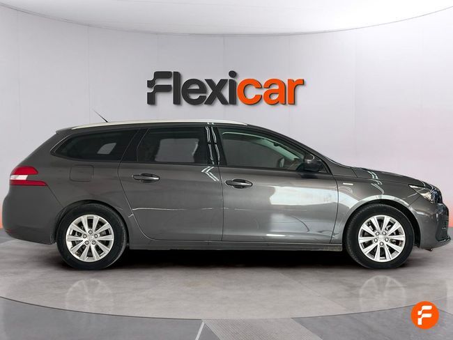 Foto del PEUGEOT 308 SW 1.2 PureTech S&S Active Pack 130