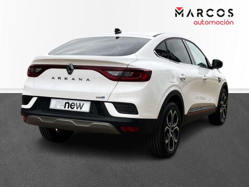 Foto del RENAULT Arkana 1.6 E-Tech Zen 105kW