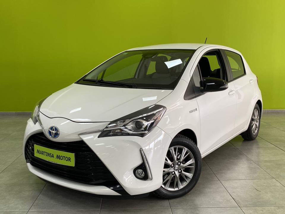 TOYOTA Yaris (Active 1.5 100H HEV) en Málaga