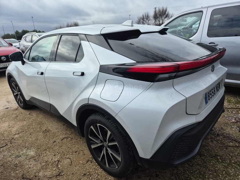 Foto del TOYOTA C-HR 200H Advance