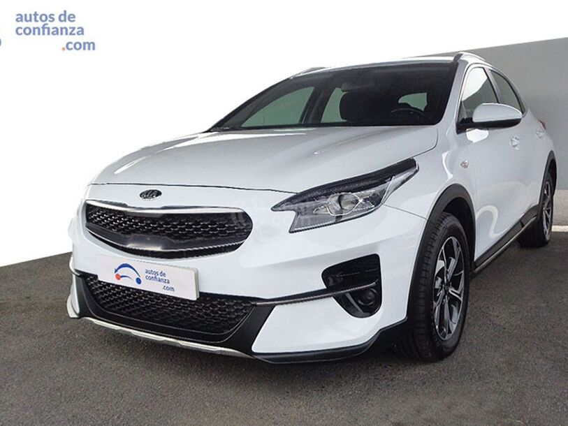 Foto del KIA XCeed 1.6 MHEV iMT Drive 136