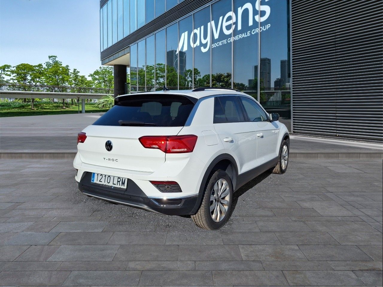 VOLKSWAGEN T-Roc (Advance 1.5 TSI 110 kW (150 CV) DSG) en Madrid