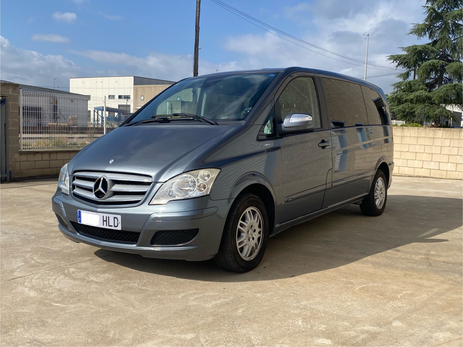 Imagen de MERCEDES Viano