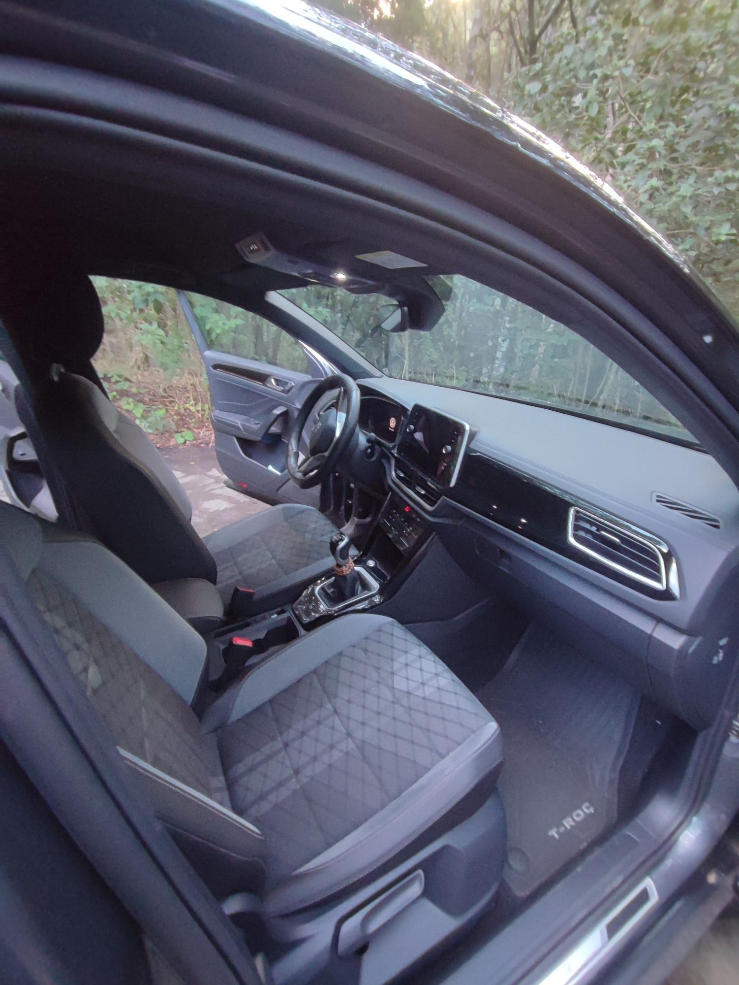 Foto del VOLKSWAGEN T-Roc Cabrio 1.5 TSI R-Line DSG7