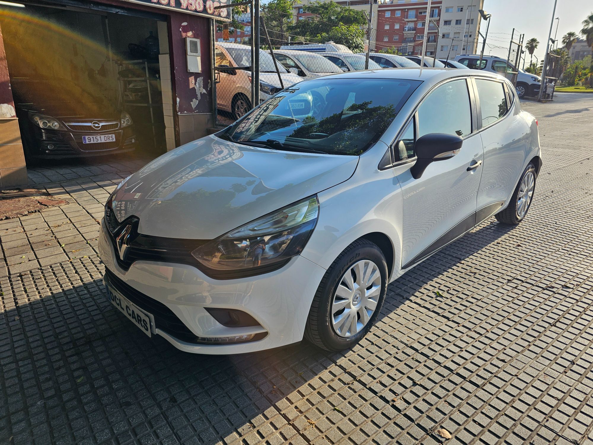 RENAULT Clio (1.5dCi Energy Limited 55kW) en Málaga