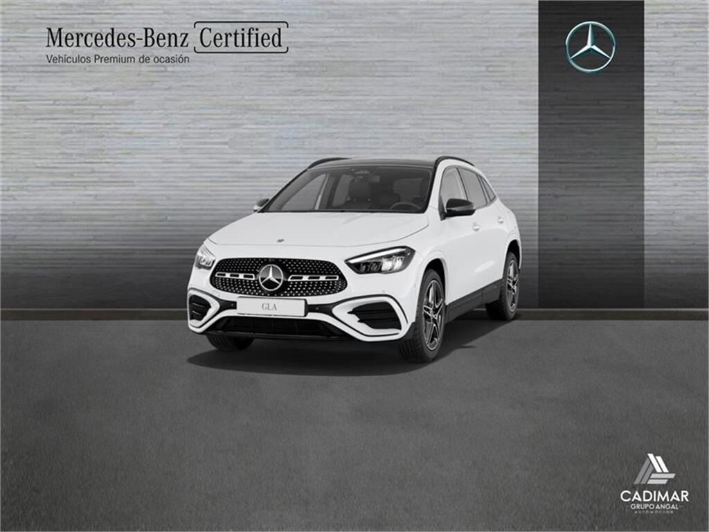 MERCEDES Clase GLA (GLA 200 D) en Cádiz