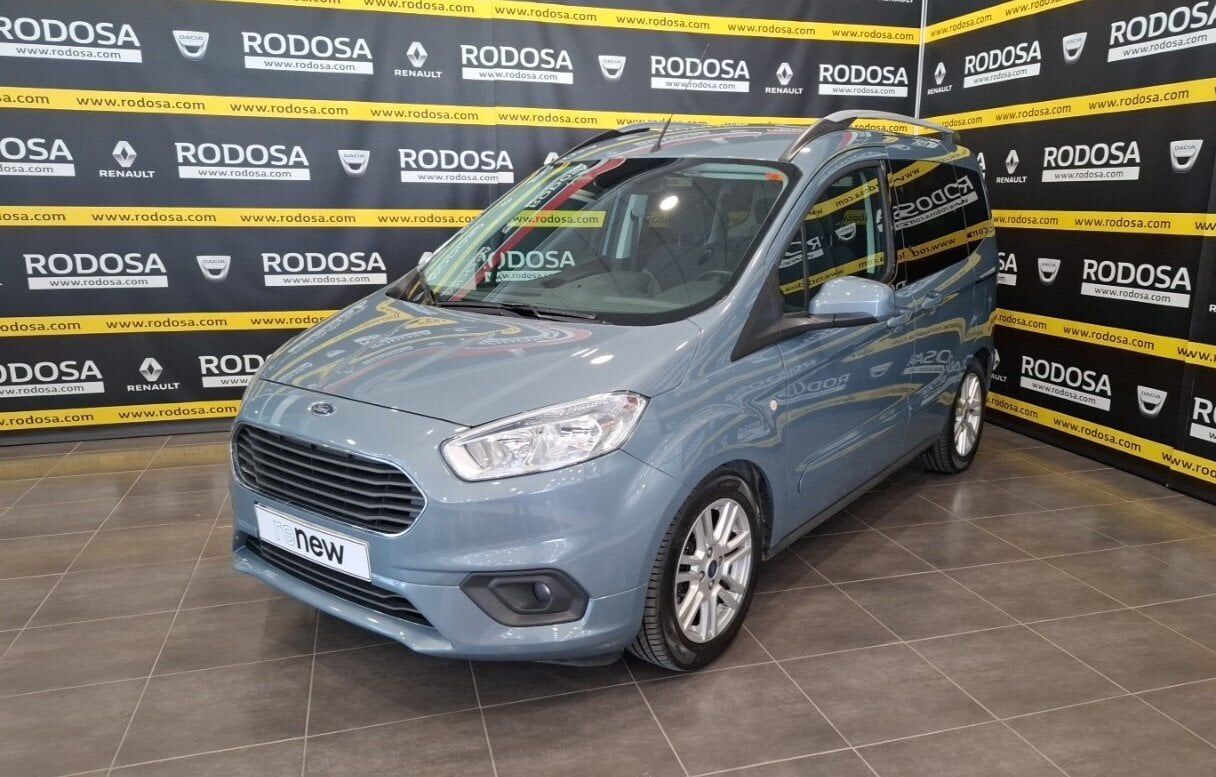 FORD Tourneo Connect (1.5 TDCi 100CV  Titanium) en Pontevedra