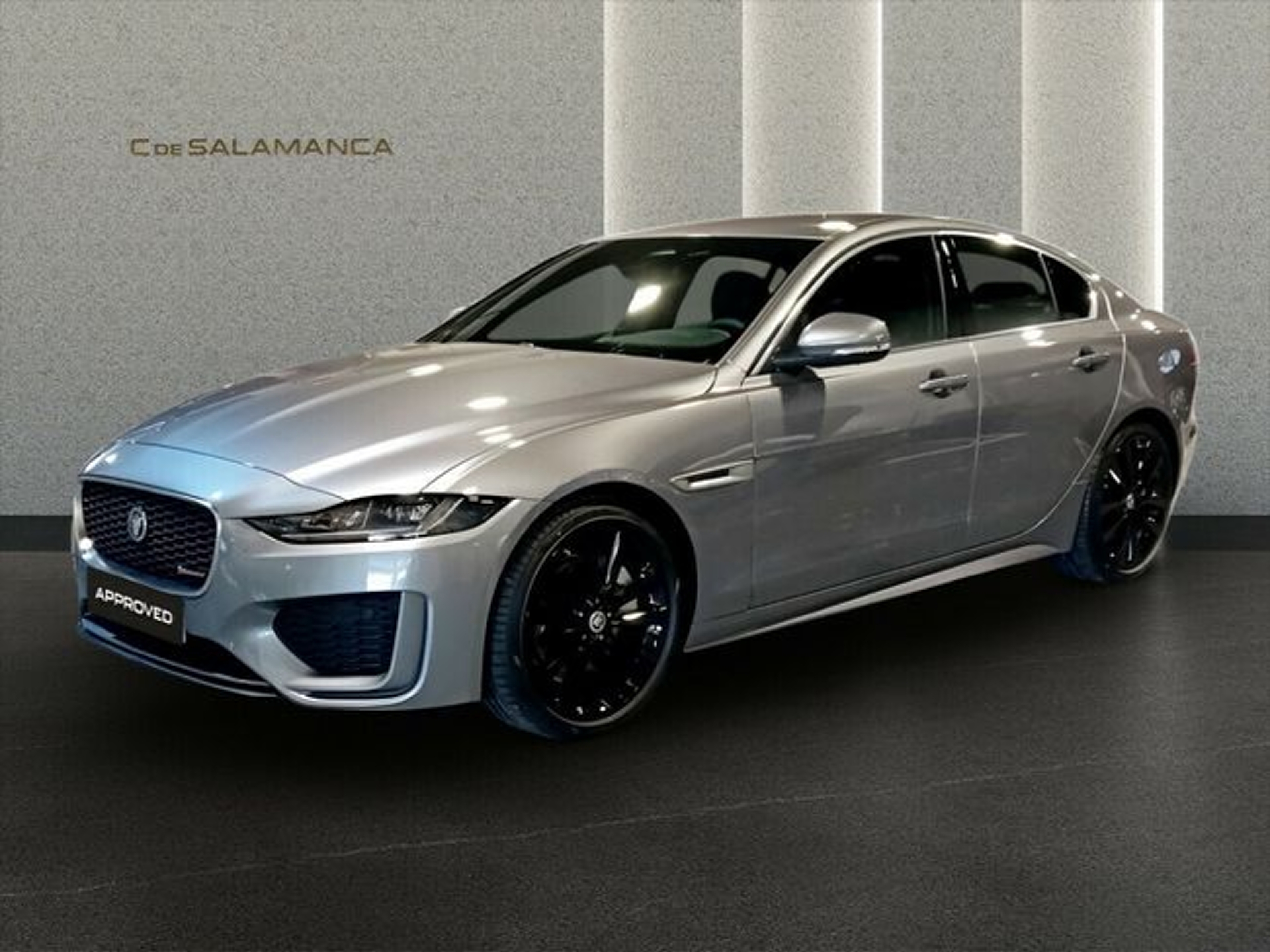 Imagen de JAGUAR XE