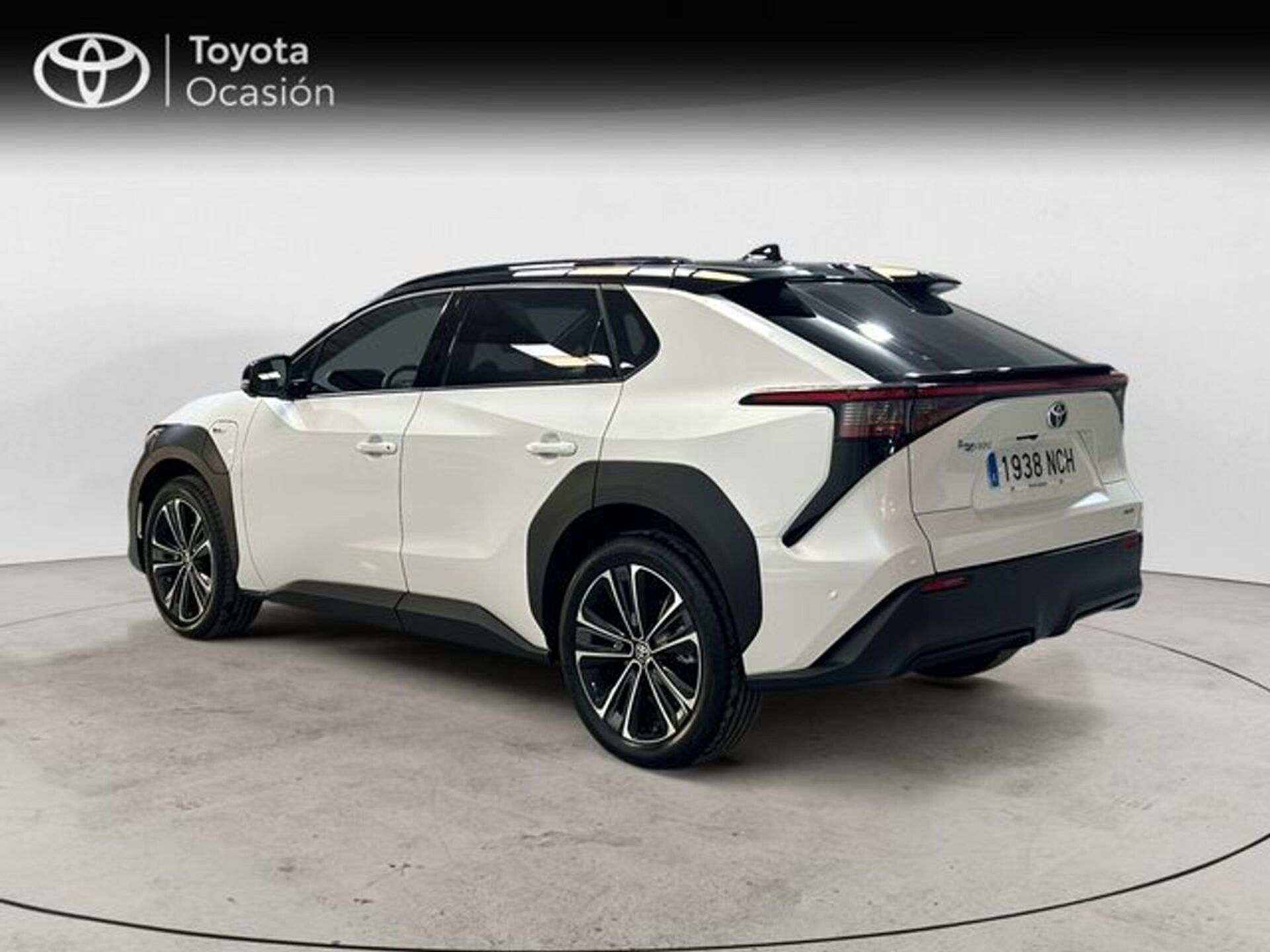 Imagen 2 de TOYOTA bZ4X